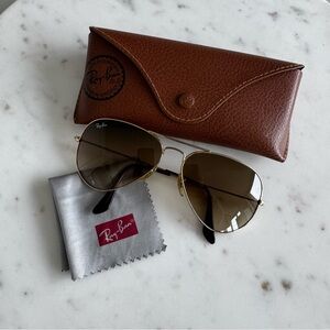 Brown Gradient Aviator Raybans with Gold Frame
